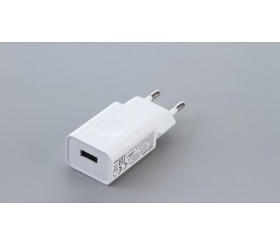 Блок питания  Input: AC 110-240V, Output: DC 5V 2.5A USB